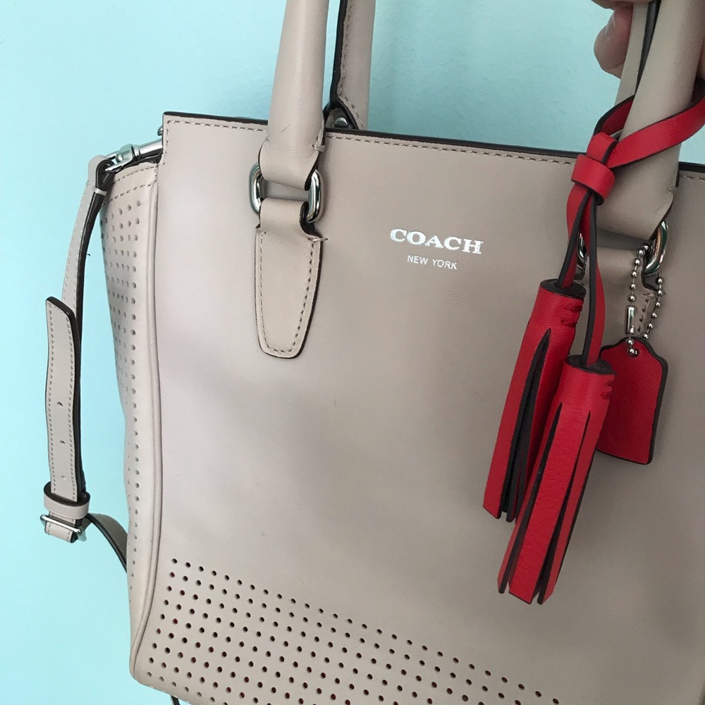 Coach Handbag - Picture 4 of 6